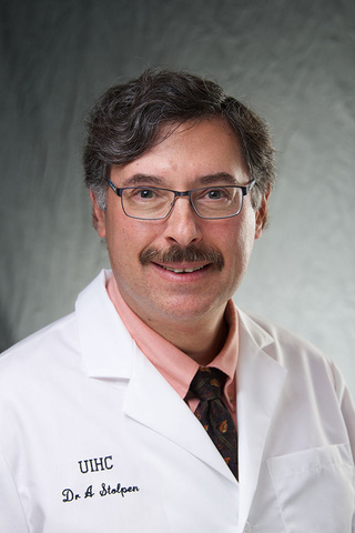 Alan Stolpen, portrait