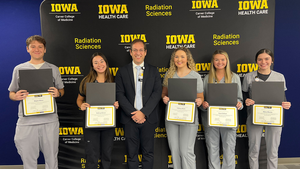 Group photo of scholarship recipients